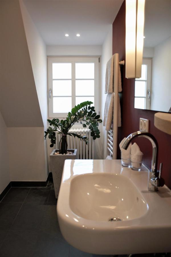 Hotel Residenz Im Schloss Neuweier Baden-Baden Ngoại thất bức ảnh